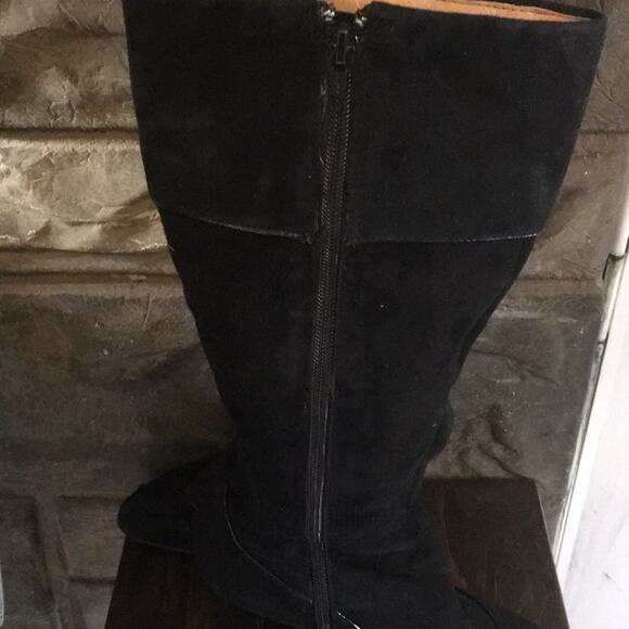 Sofft High Heeled Black Suede Boots 6M - Picture 8 of 8